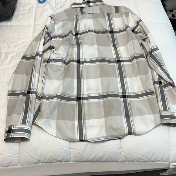 Express Button down size L extra slim fit gray pattern used-like new - Picture 7 of 7